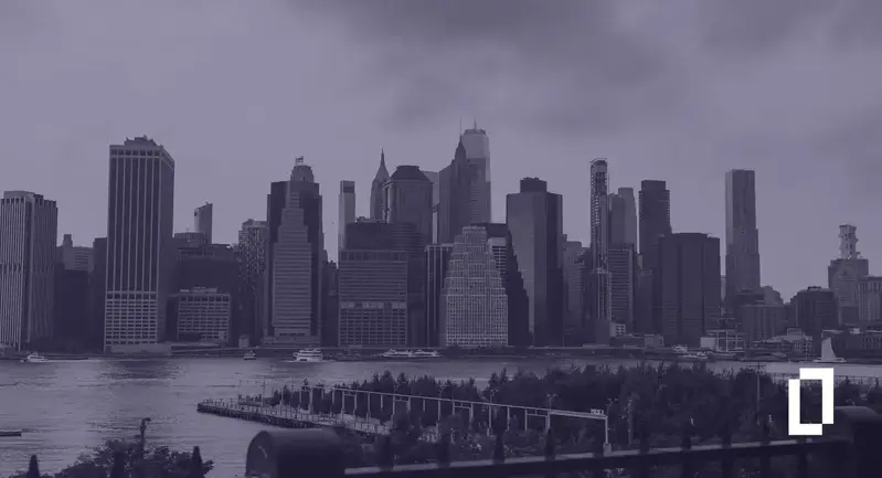 New York climate disclosure bill: Lower Manhattan skyline seen across the East River from Brooklyn