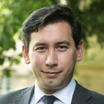 Ben Caldecott (headshot)